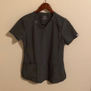 Cherokee Infinity Scrub Top